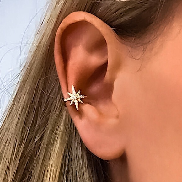 ⚜️[𝟯/$𝟮𝟴]⚜️CZ Gold Star Crystal Cuff Earring NEW - Picture 6 of 10